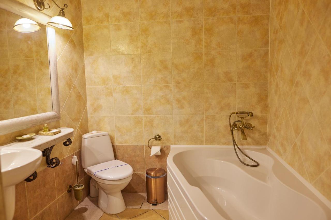 Zdybanka Hotel Sumy Eksteriør billede