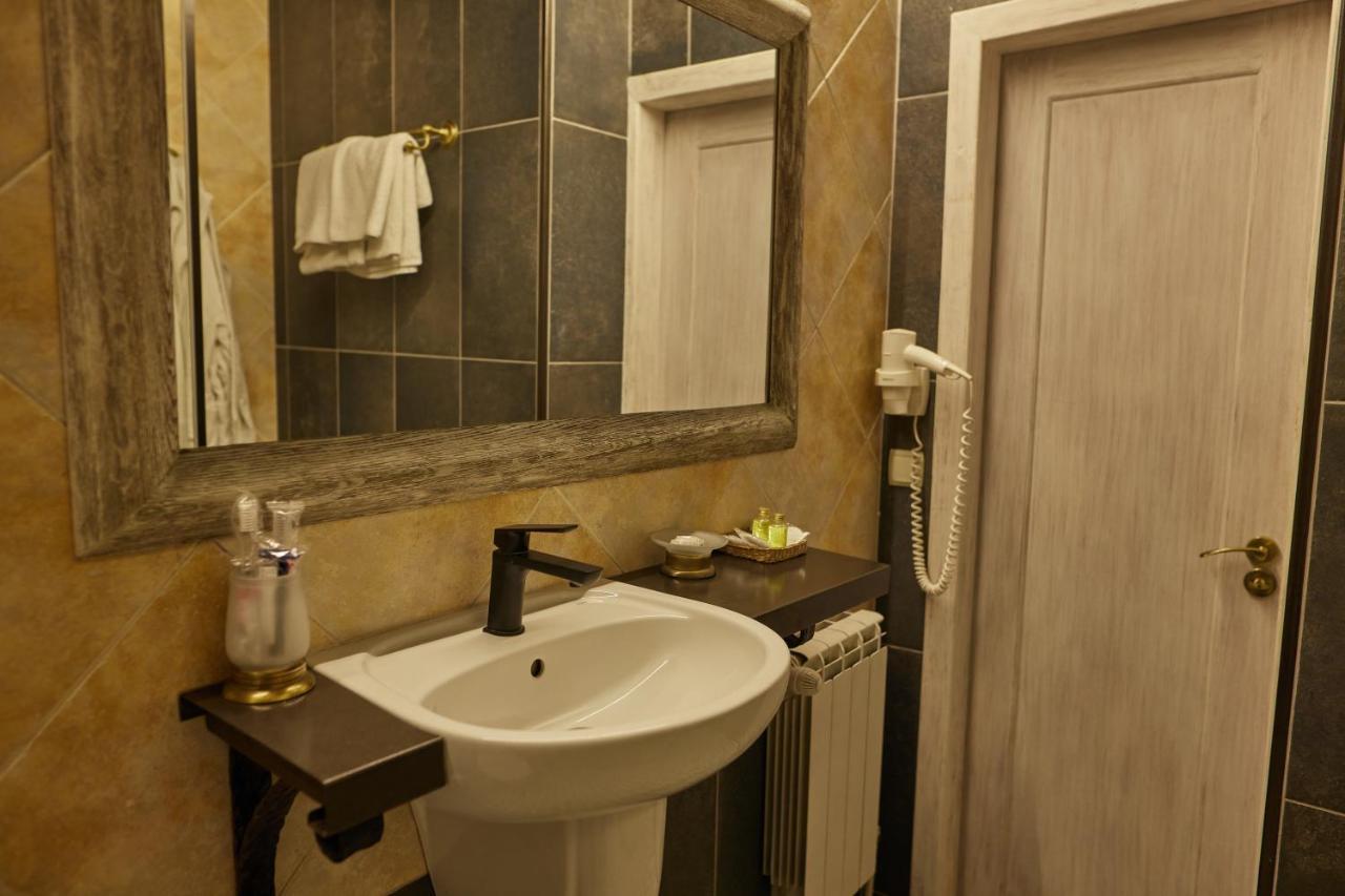 Zdybanka Hotel Sumy Eksteriør billede