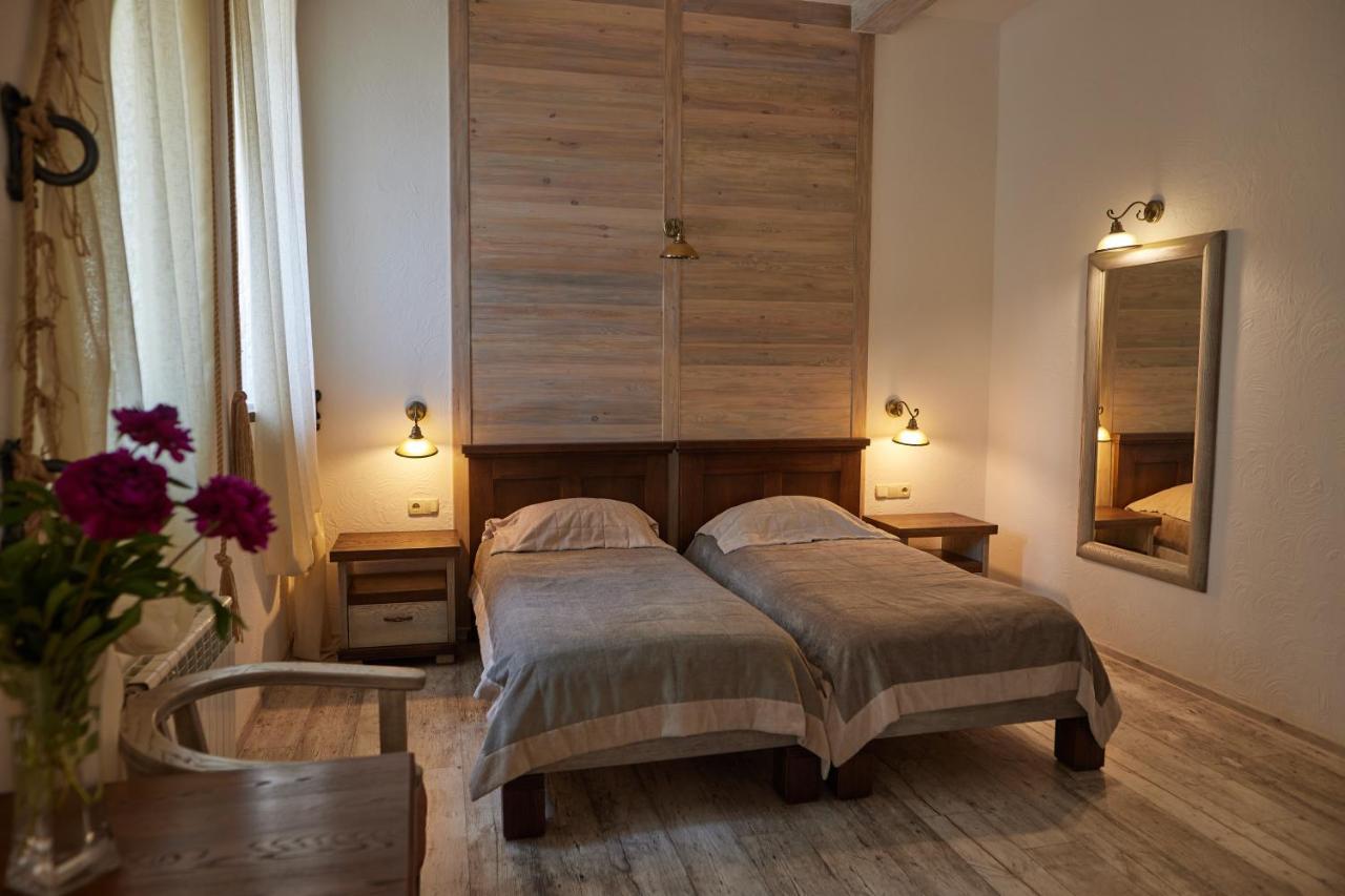 Zdybanka Hotel Sumy Eksteriør billede