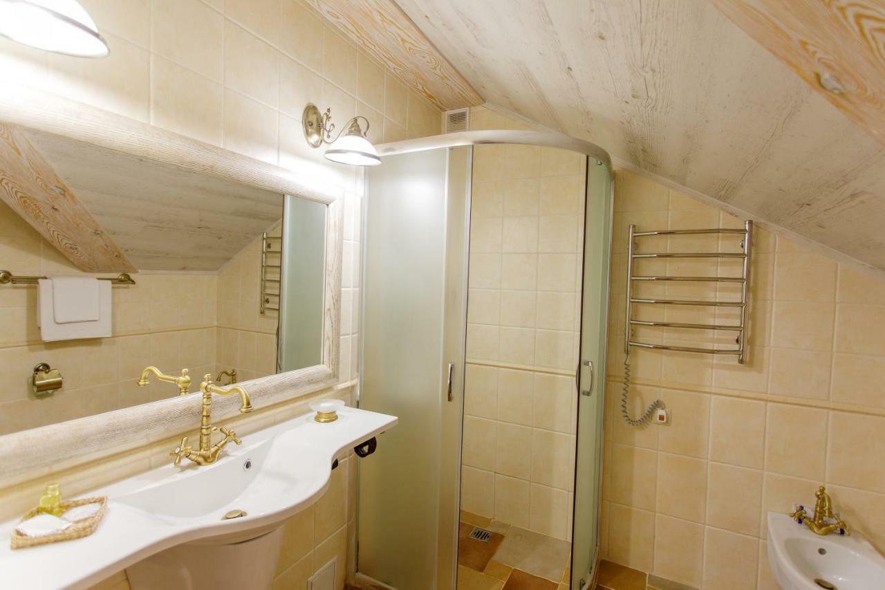 Zdybanka Hotel Sumy Eksteriør billede