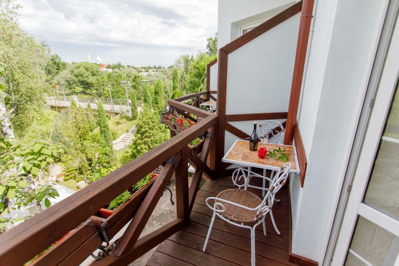 Zdybanka Hotel Sumy Eksteriør billede